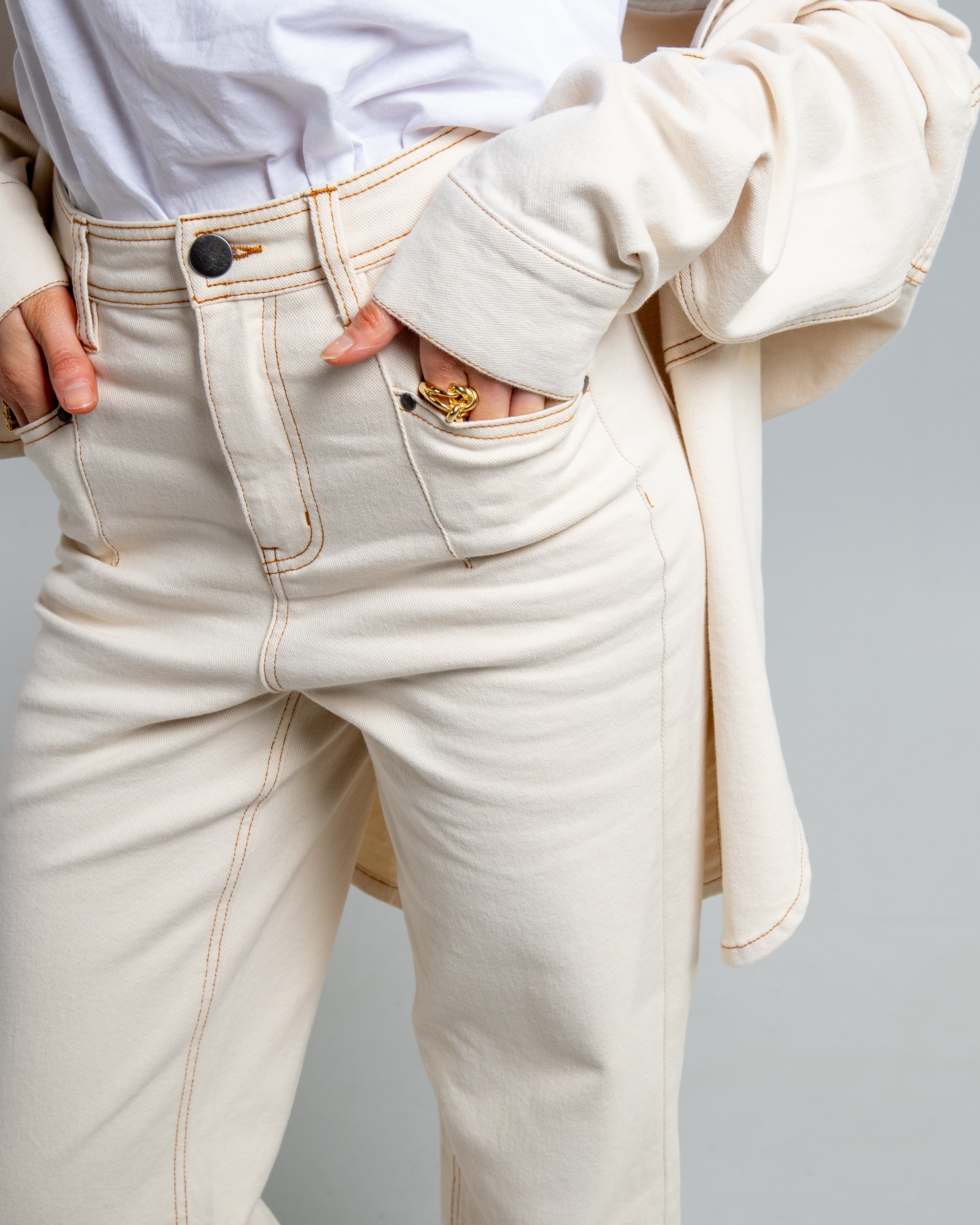 Rhone Jean - Ecru Denim